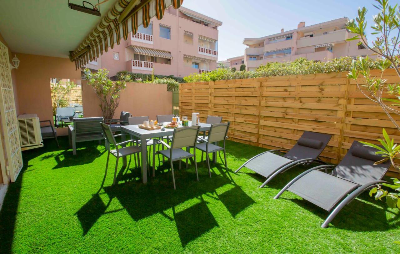 Le Ptit Max Centre Ville - Terrasse Sainte-Maxime Exterior foto